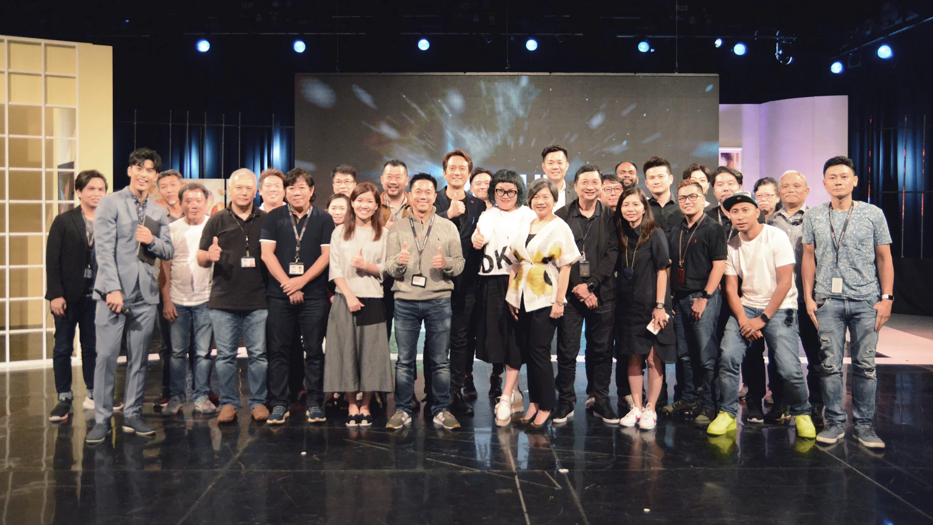 proud2019 group photo.jpg