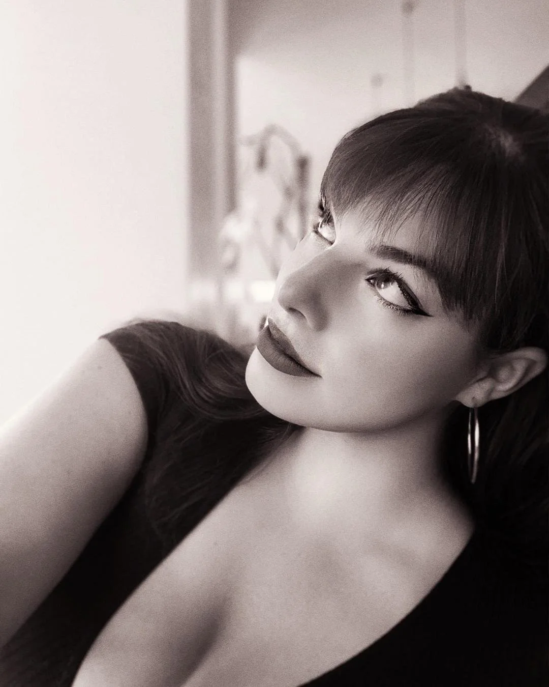 Ron Steen Band featuring Brigitta Tuscher/vocals, George Mitchell/piano and Dave Captein/bass  .  $10 Cover