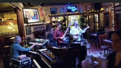 Pressure Pint with Mike Winkle, Chuck Everett, Matt Lotz and Andy Worley  .  $10 Cover