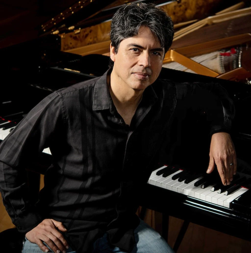 Randy Porter Trio  featuring Garrett Baxter/base and David Hagen/drums  .  $10 Cover