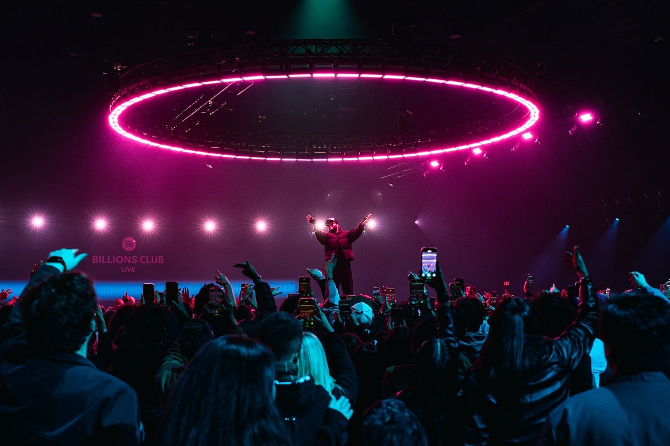 The Weeknd x Spotify Billions Club show in LA.
-
Content Agency @HAPPYMONDAY
Photographers @Humai @gregnoire @shotbykyle 
Photo Edit @quasarmedia