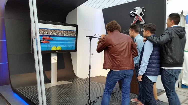 Grita con nosotros ¡PEUGEOT!