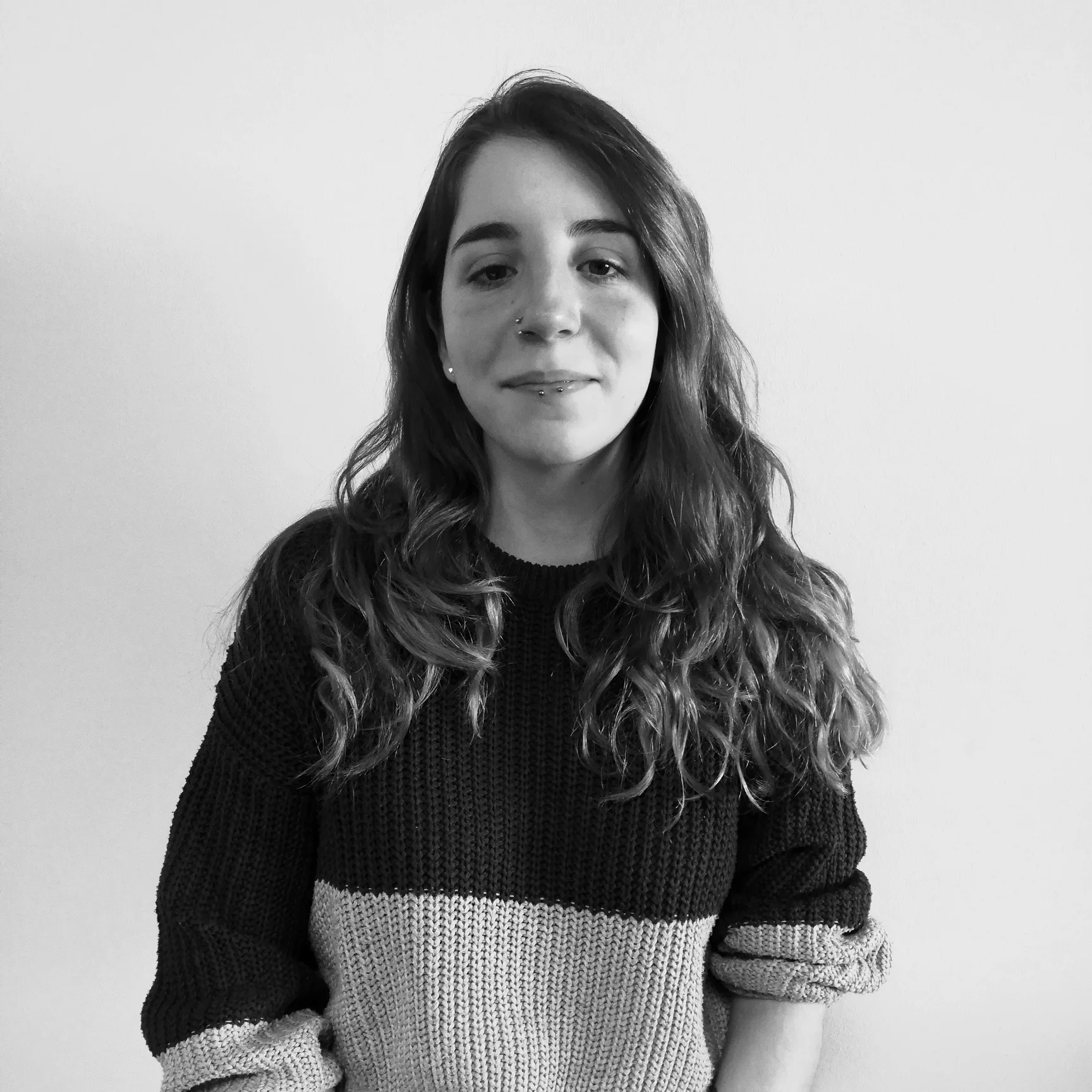 Laia Font Product & Production Asistant Nadie puede ser exactamente como yo. A veces hasta yo misma tengo problemas para hacerlo.