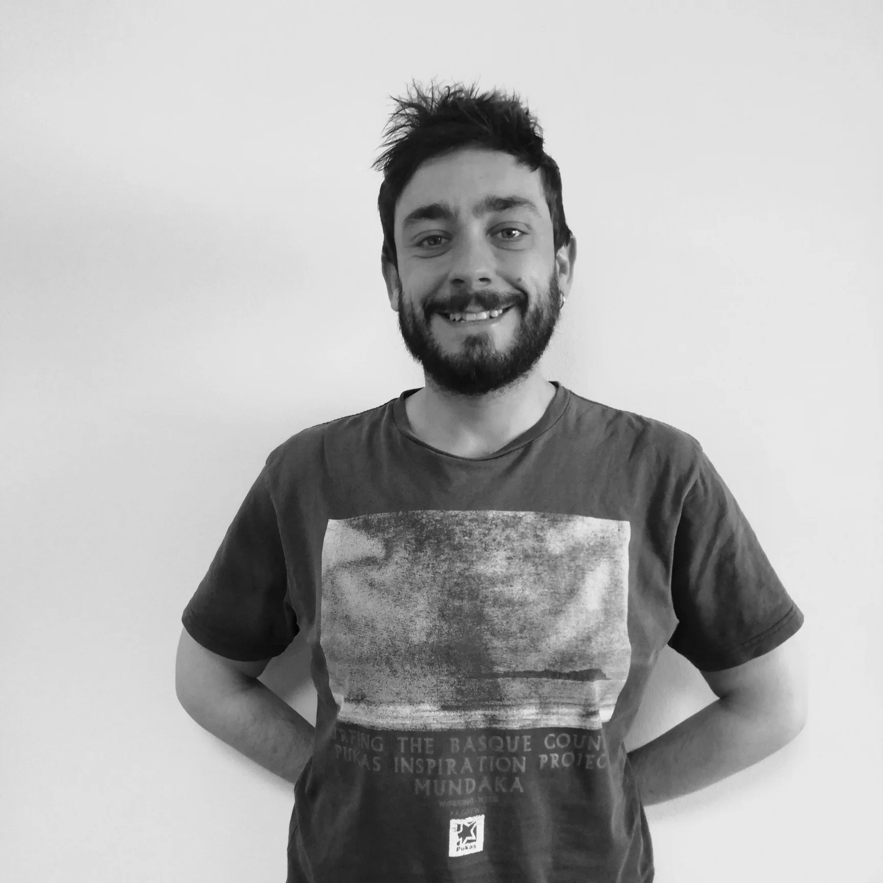 Adrian C. Maseda Creative & Marketing Manager 9 de cada 10 personas que recomiendan me ya me han recomendado