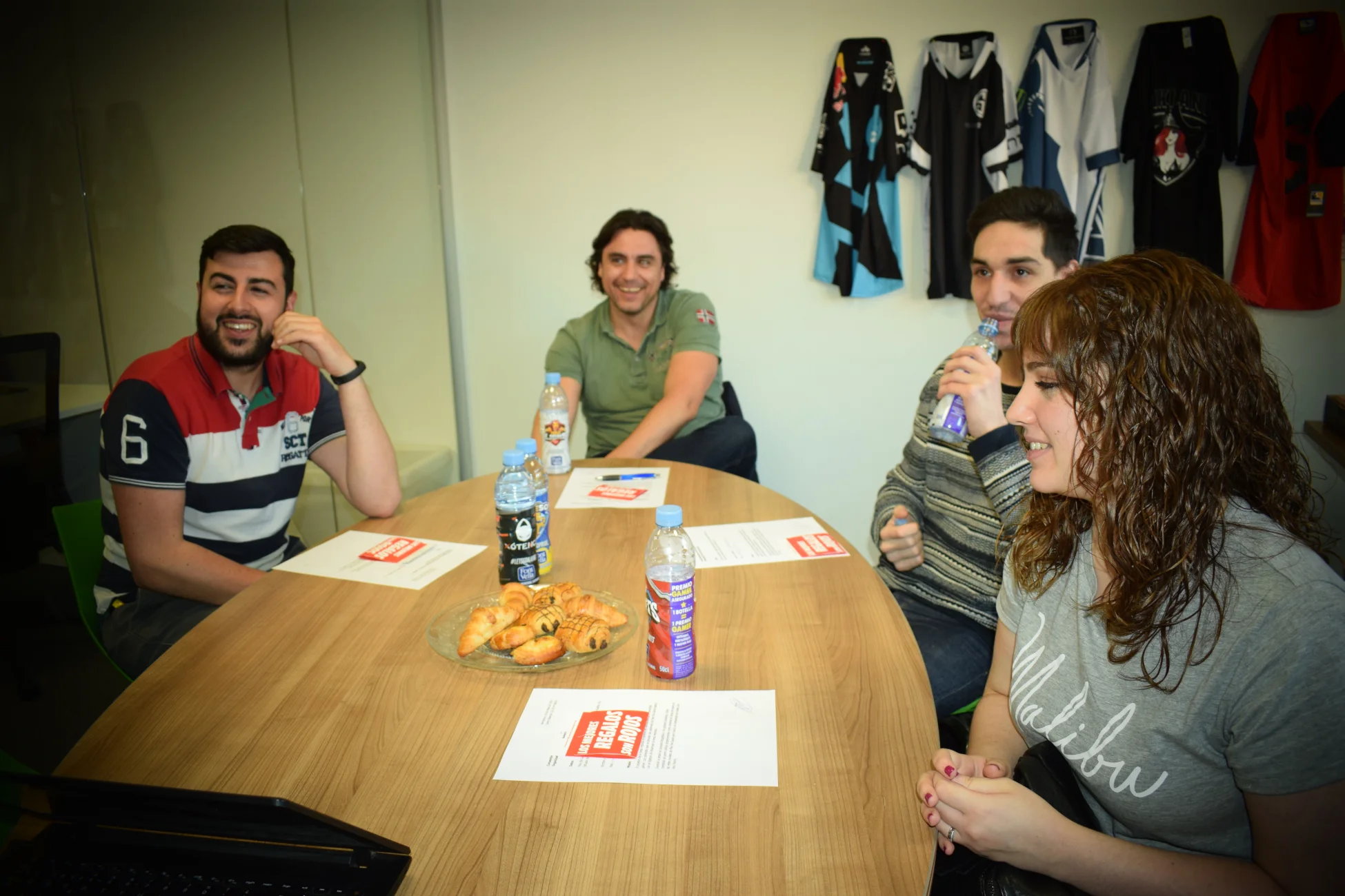 Mesa Redonda PTG Gamers Marcas.jpg