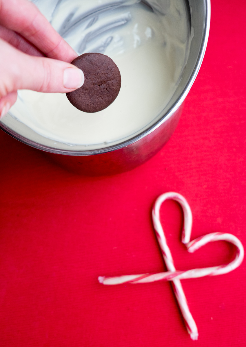 chocolate-peppermint-wafers