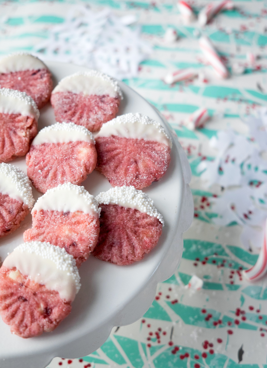 white-chocolate-cherry-almond-shortbread-cookies