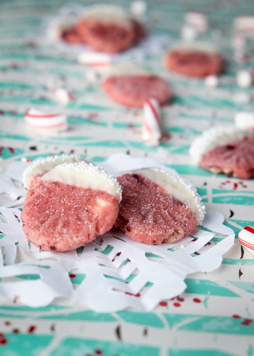 white-chocolate-cherry-almond-shortbread-cookies