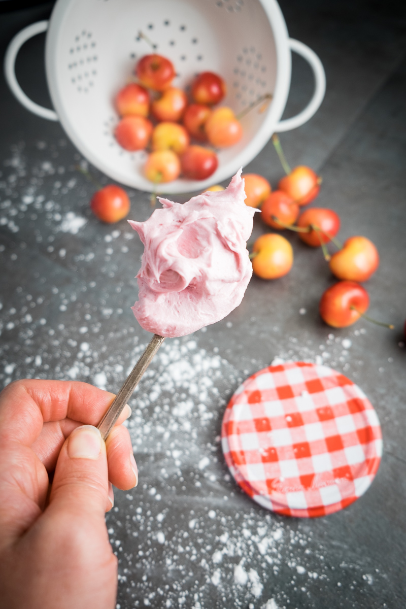 cherry-almond-frosting