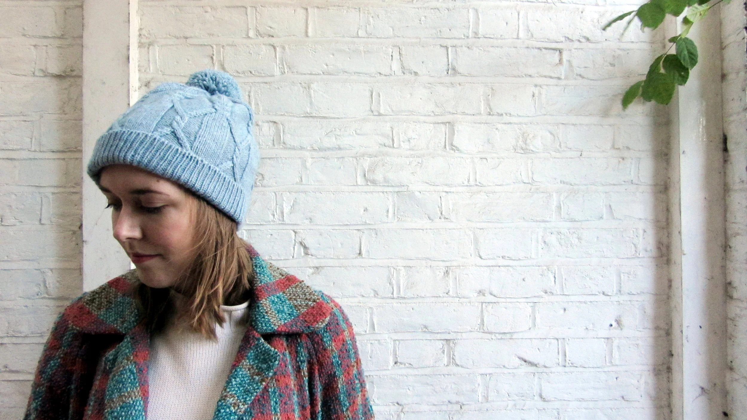 Meet Rilo: A Free Cabled Hat Pattern