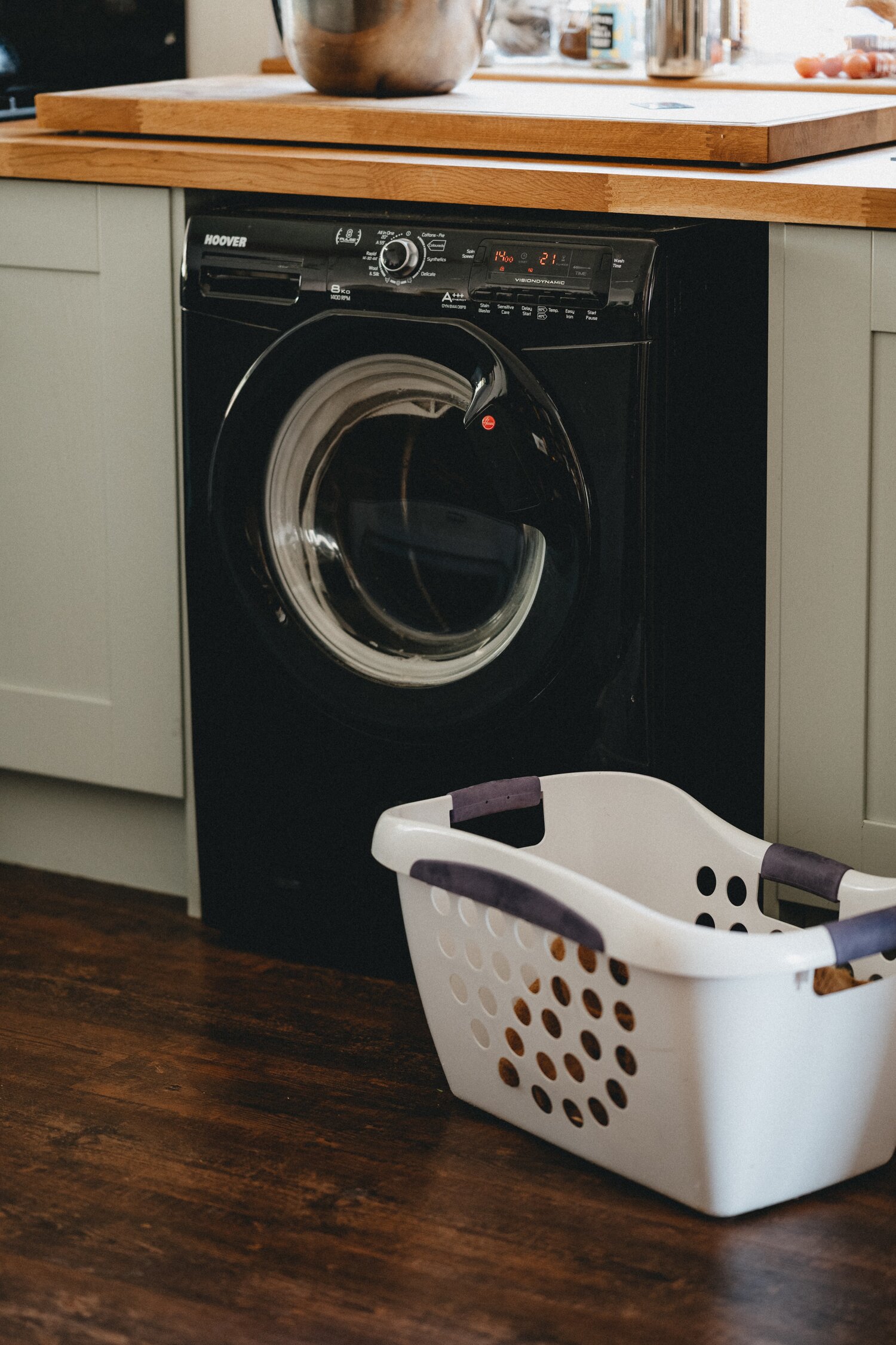 Rengøring af vaskemaskine - undgå dårlig og sur lugt vaskemaskine og vasketøj Bleschu