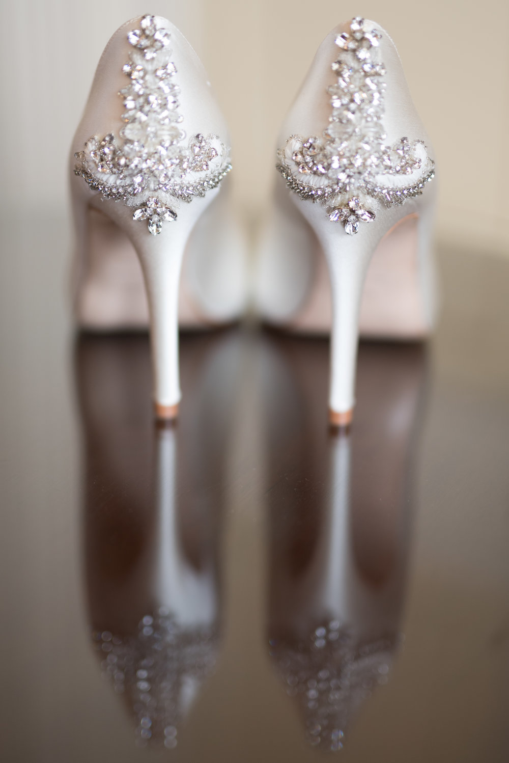Designer wedding shoes, Buckinghamshire wedding photographer 