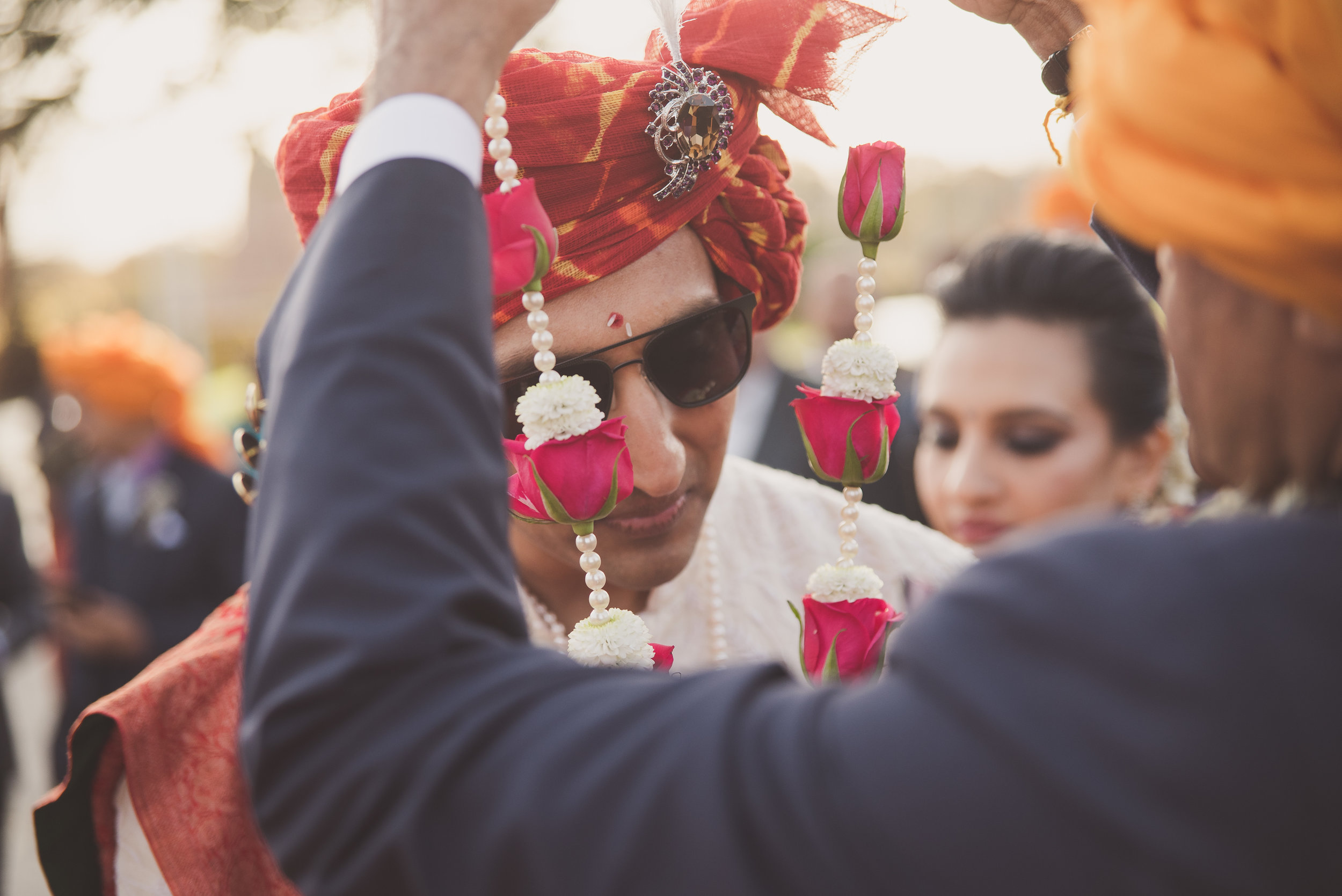 Hindu groom arrives at Oshwal Centre