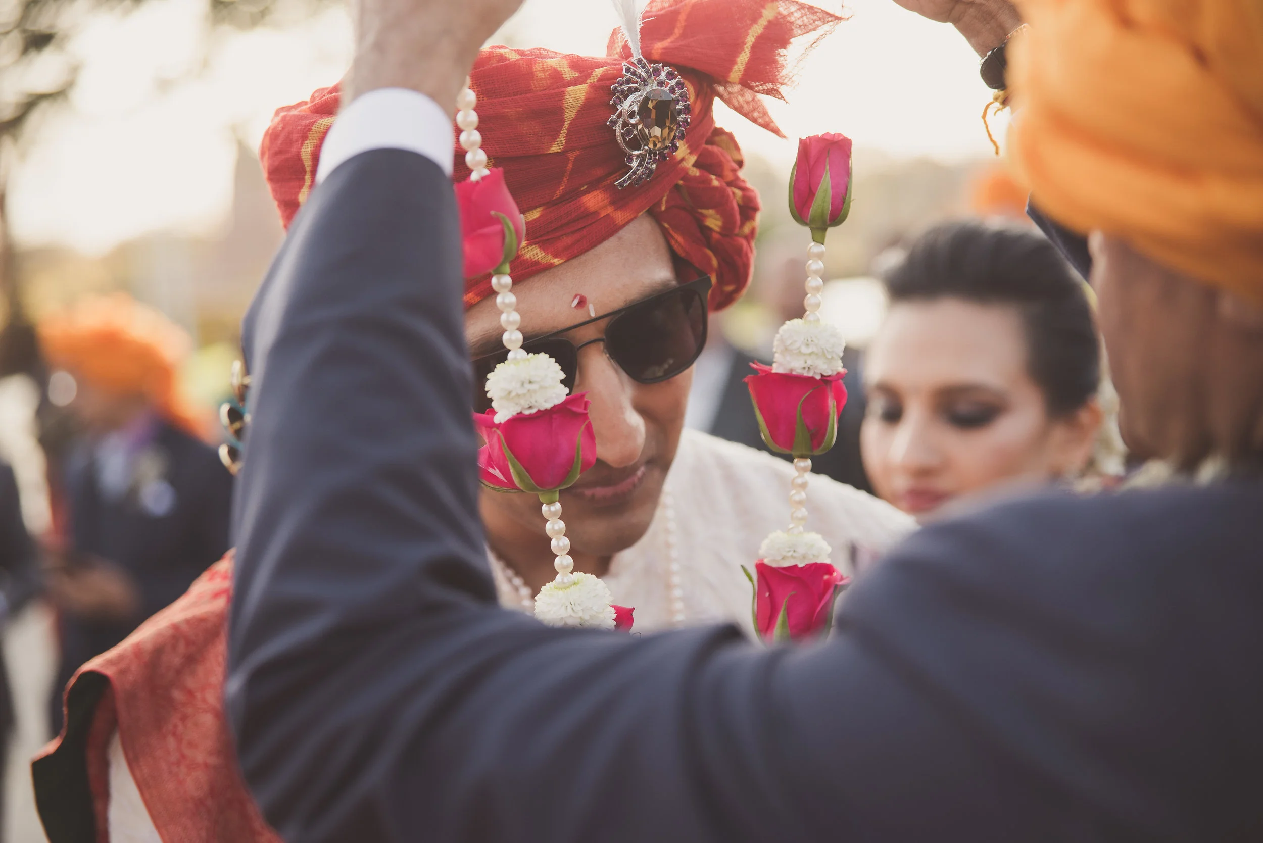 Hindu groom arrives at Oshwal Centre