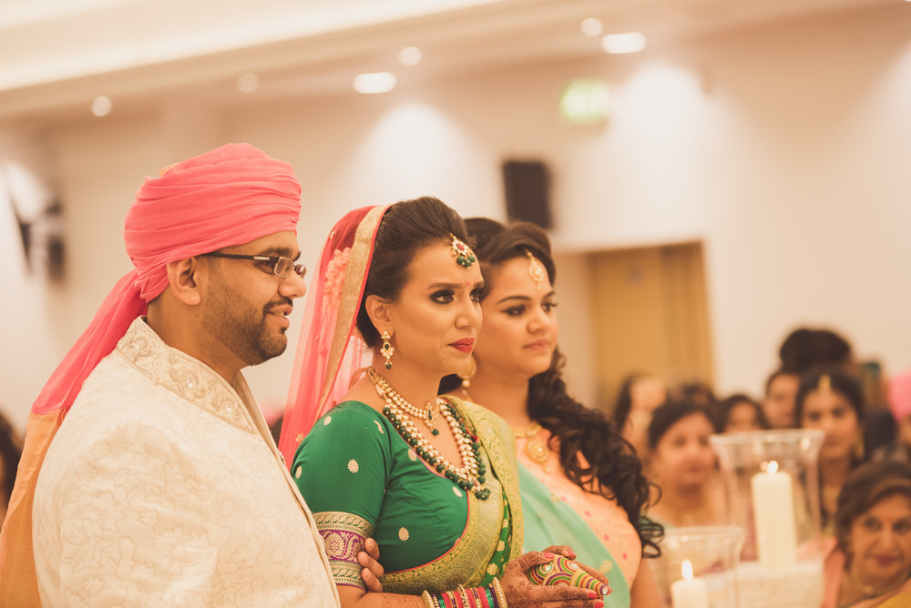 Hindu bride enters the Oshwal Centre