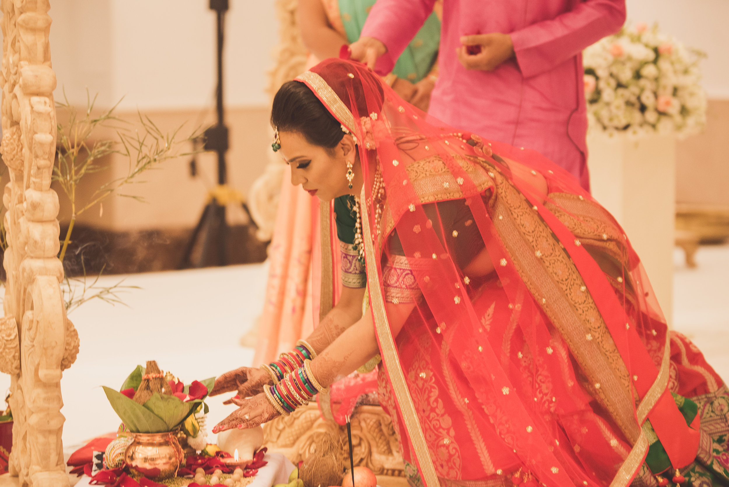 Hindu bride at Oshwal Centre