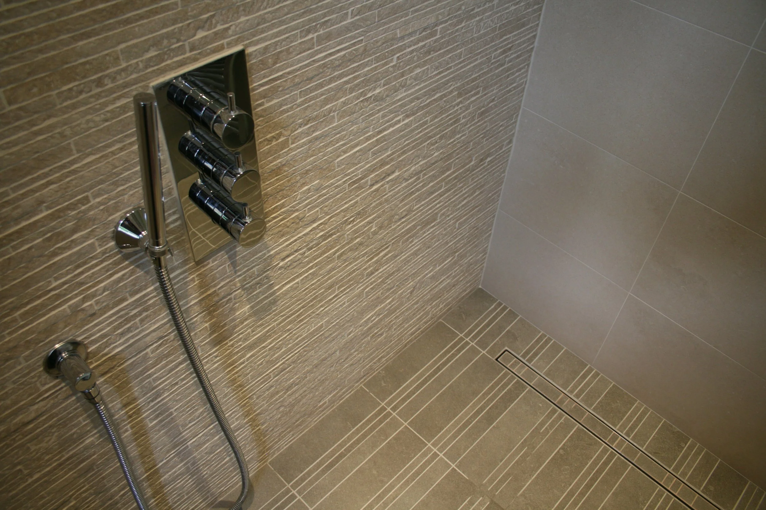 Tiling, London — Saville Construction