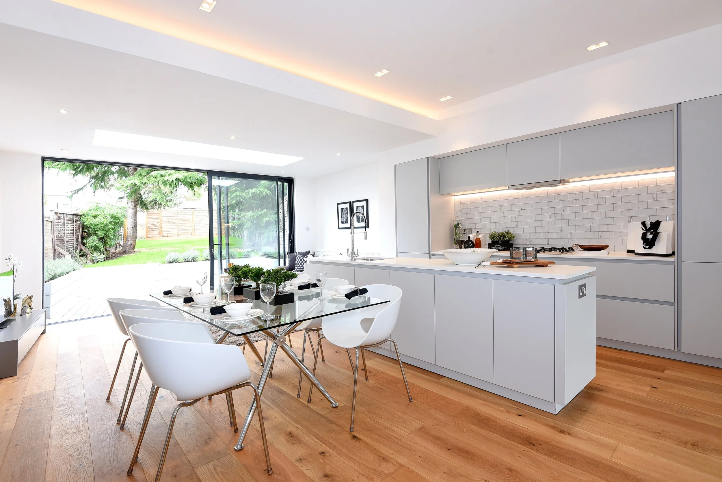 Kitchen extension, Surrey — Saville Construction.jpg