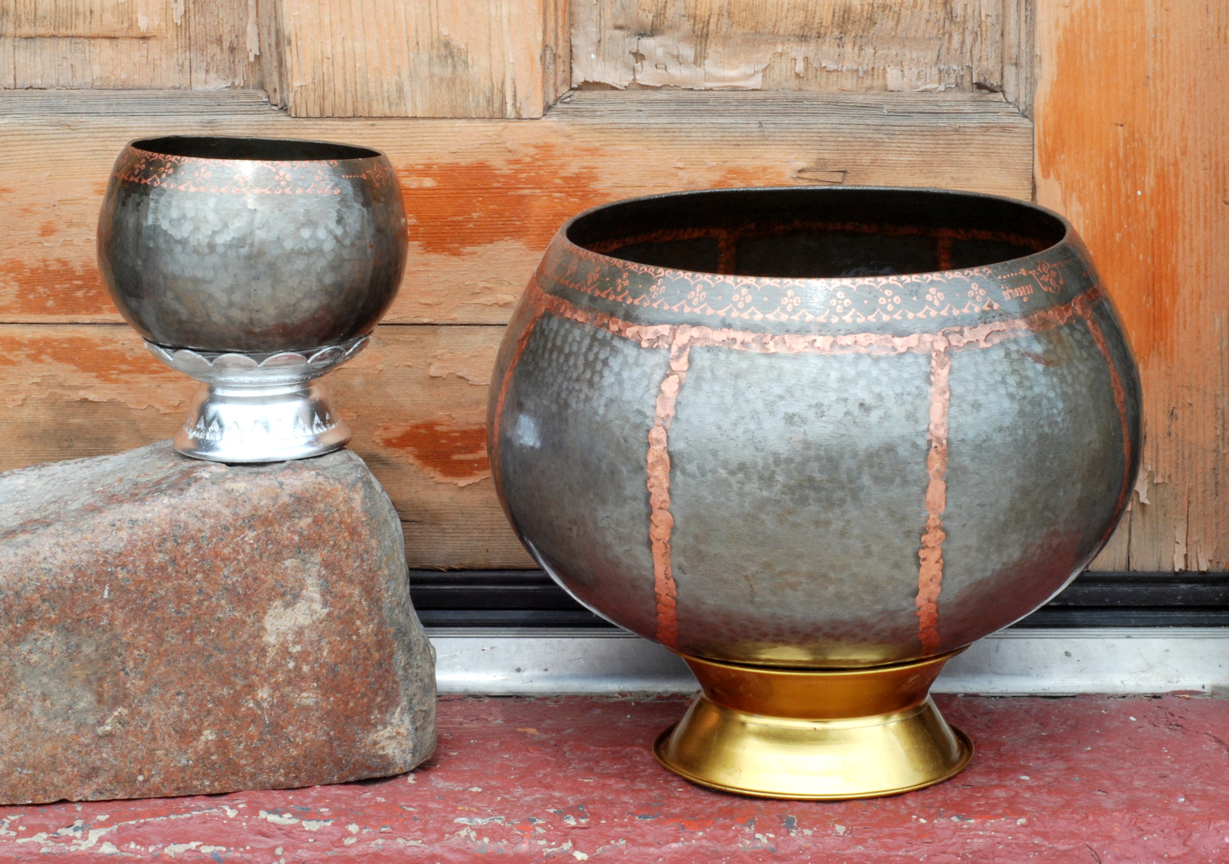 Monk Bowls