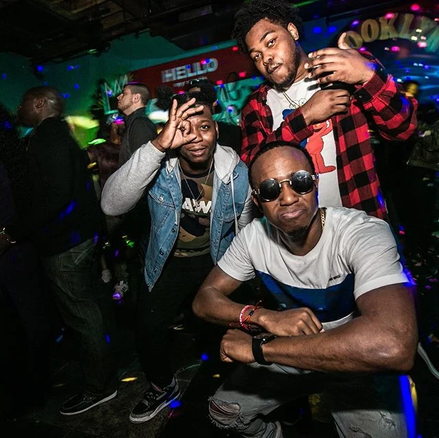 🎥🎥🎥 #SelectFridays #SimplySchimmi