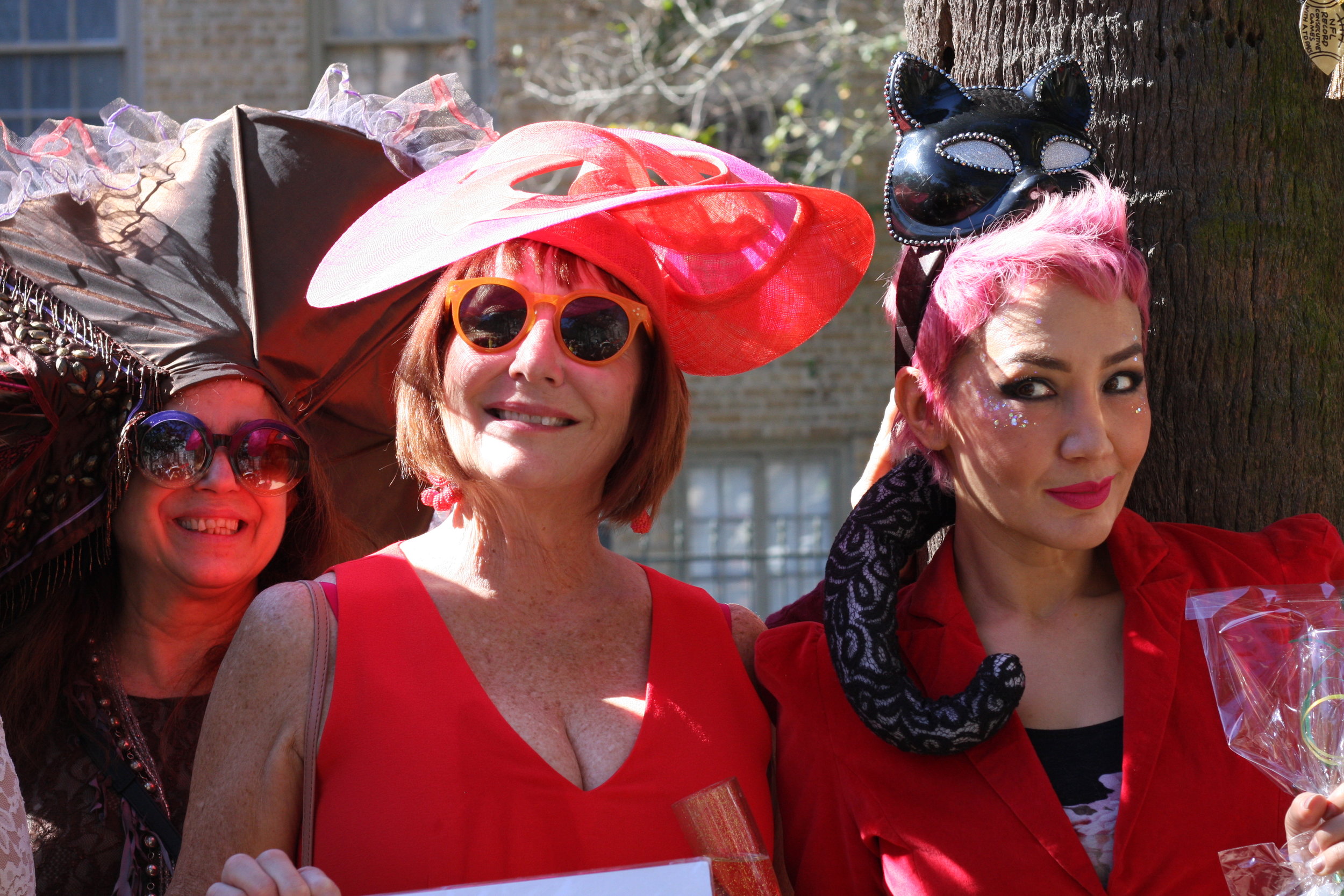 Best Hat Winner: Janet Noble (middle)