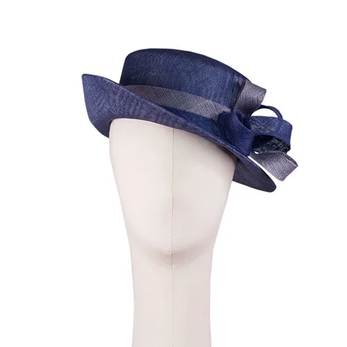 mariaetkindmillinery_MG22_hat_dark_blue_straw.jpg