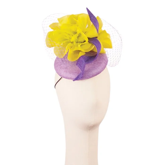 mariaetkindmillinery_chartreuse_flower_lavender_straw_fascinator.jpg
