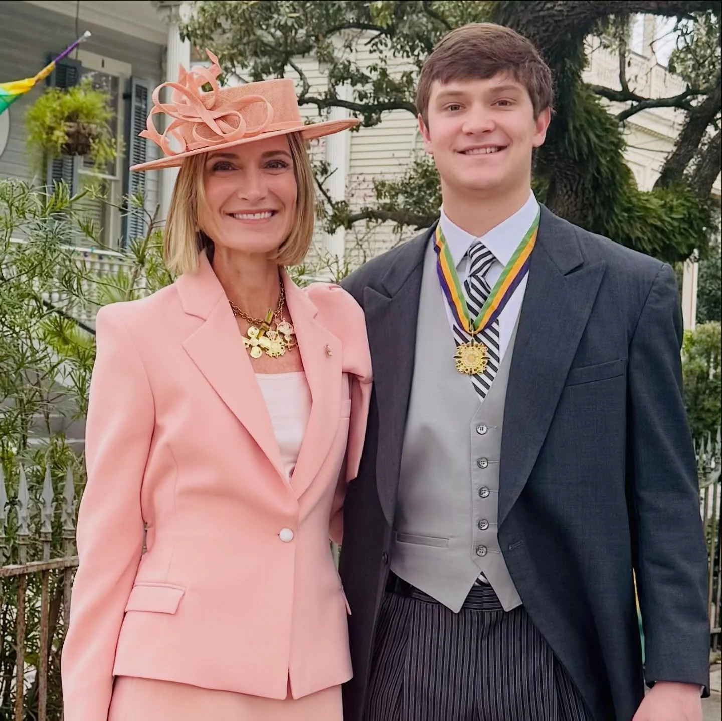 Mardi Gras 2026: Jenny wearing a boater hat handmade by #mariaetkindmillinery suit designed by @edelinelee from @sosusuboutique