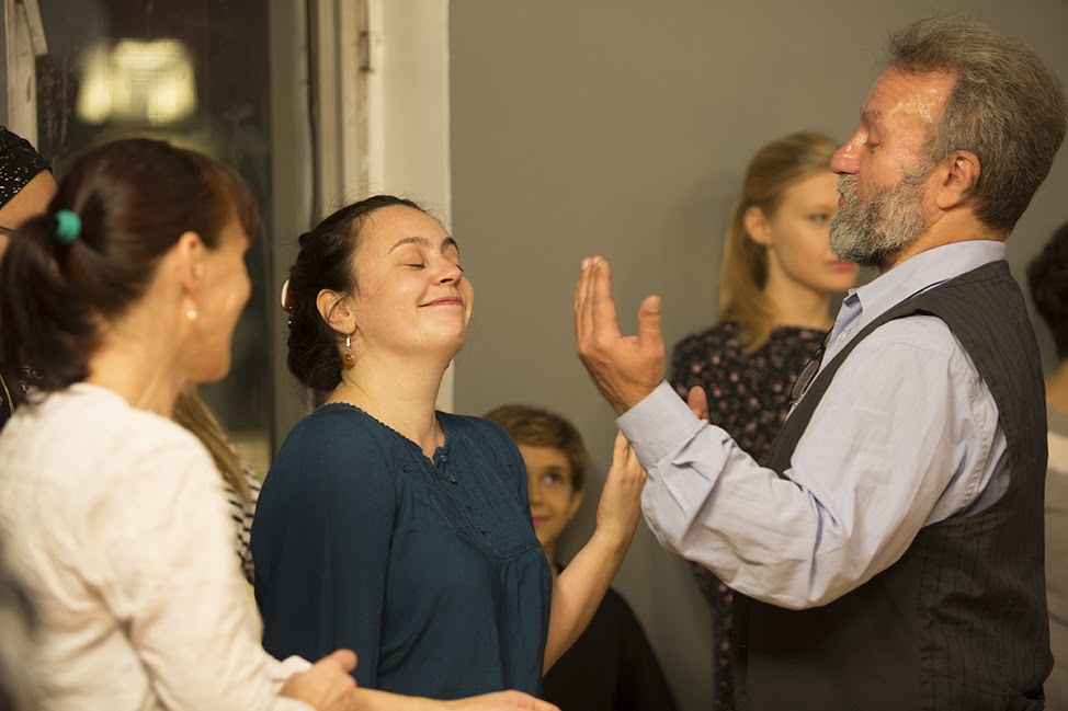 students learning gesture.jpg