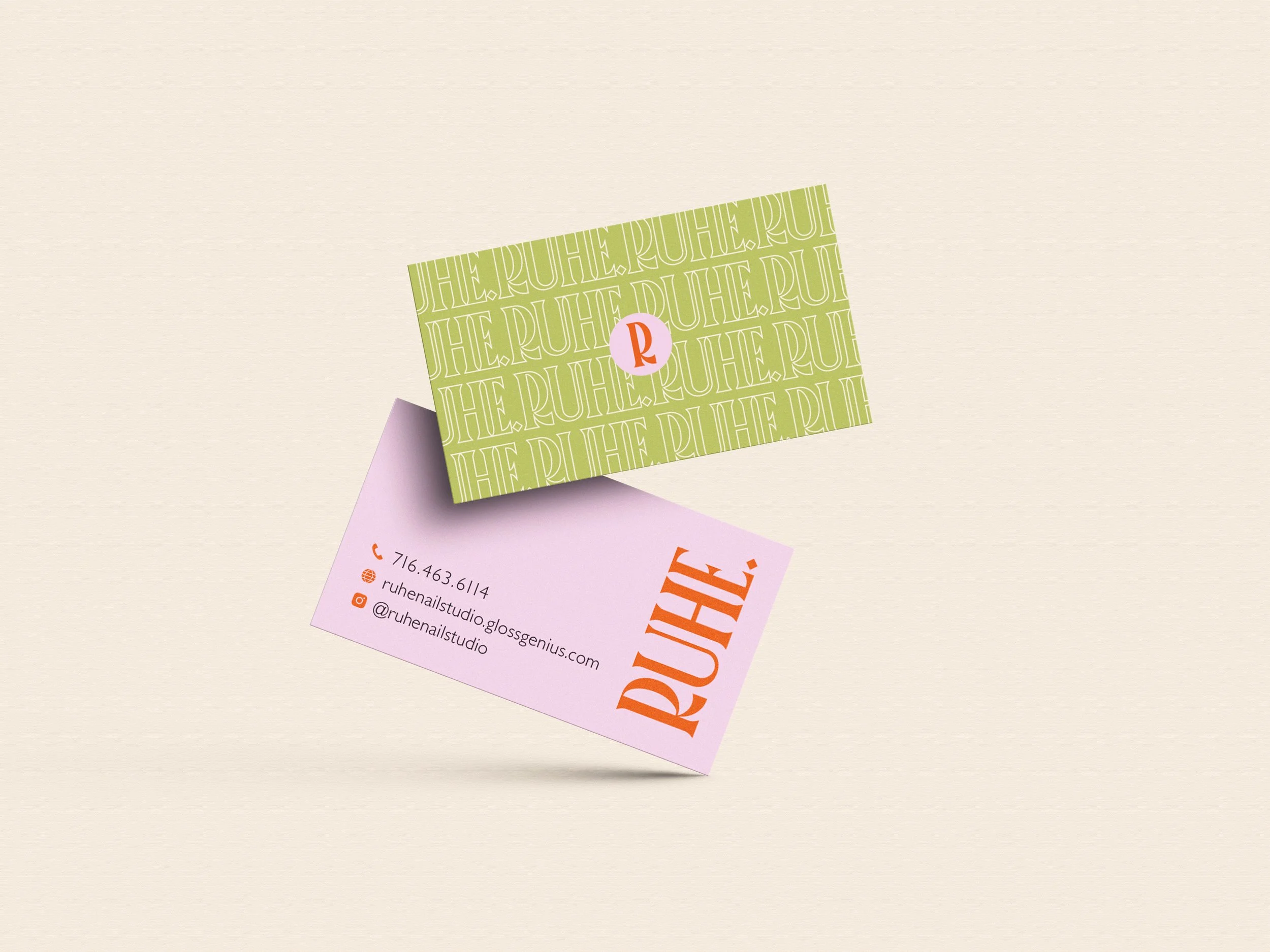 RUHE_card_Mockup.jpg