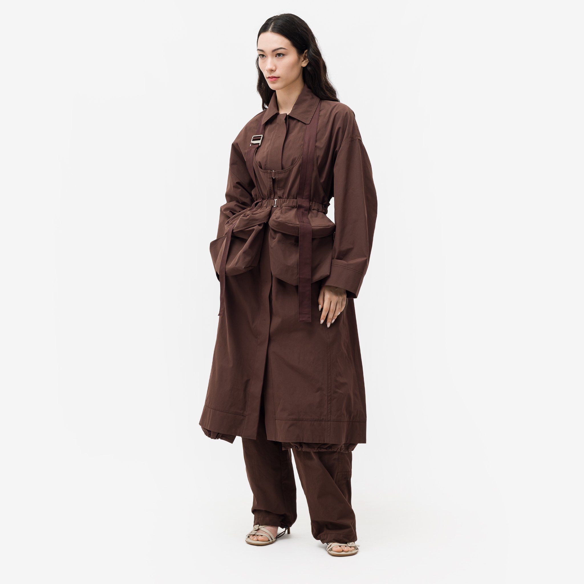 NOTRE-CHICAGO-Jacquemus-LeManteauCarozzu-Brown_W_-223CO014-1068-850-118322.jpg