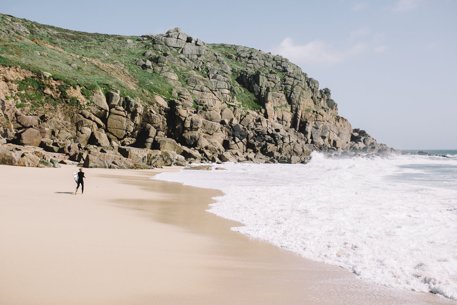 toby-butler-photo-devon-cornwall-lifestyle-photogrpher-photography-travel-culture-commercial-editorial-advertising-marketing-photo-surfer-girl-swimwear-sports-wear-clothing-england-united-kingdom-europe25.jpg