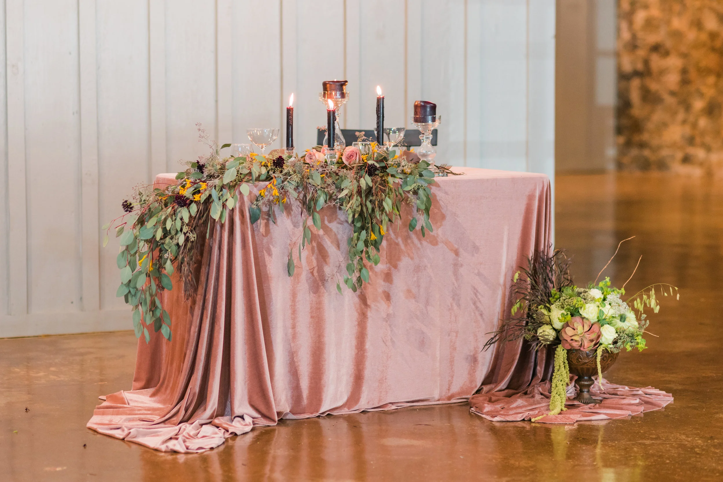 mainstreet-ballroom-styled-shoot-sentimental-fools-76.jpg