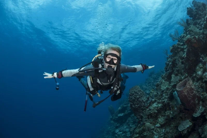 No Cert to Divemaster Package