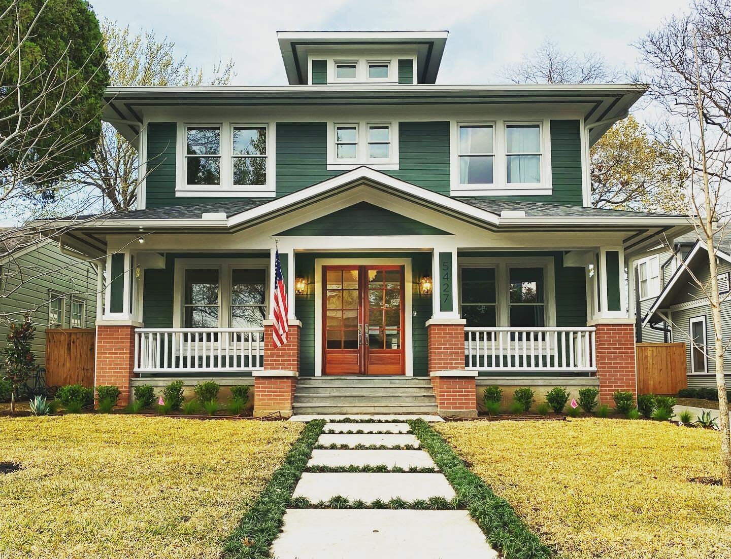 First project of 2020 completed! We aim to keep our new construction homes historically accurate but modernized. 
@vickeryplaceneighborhood #willis2019project