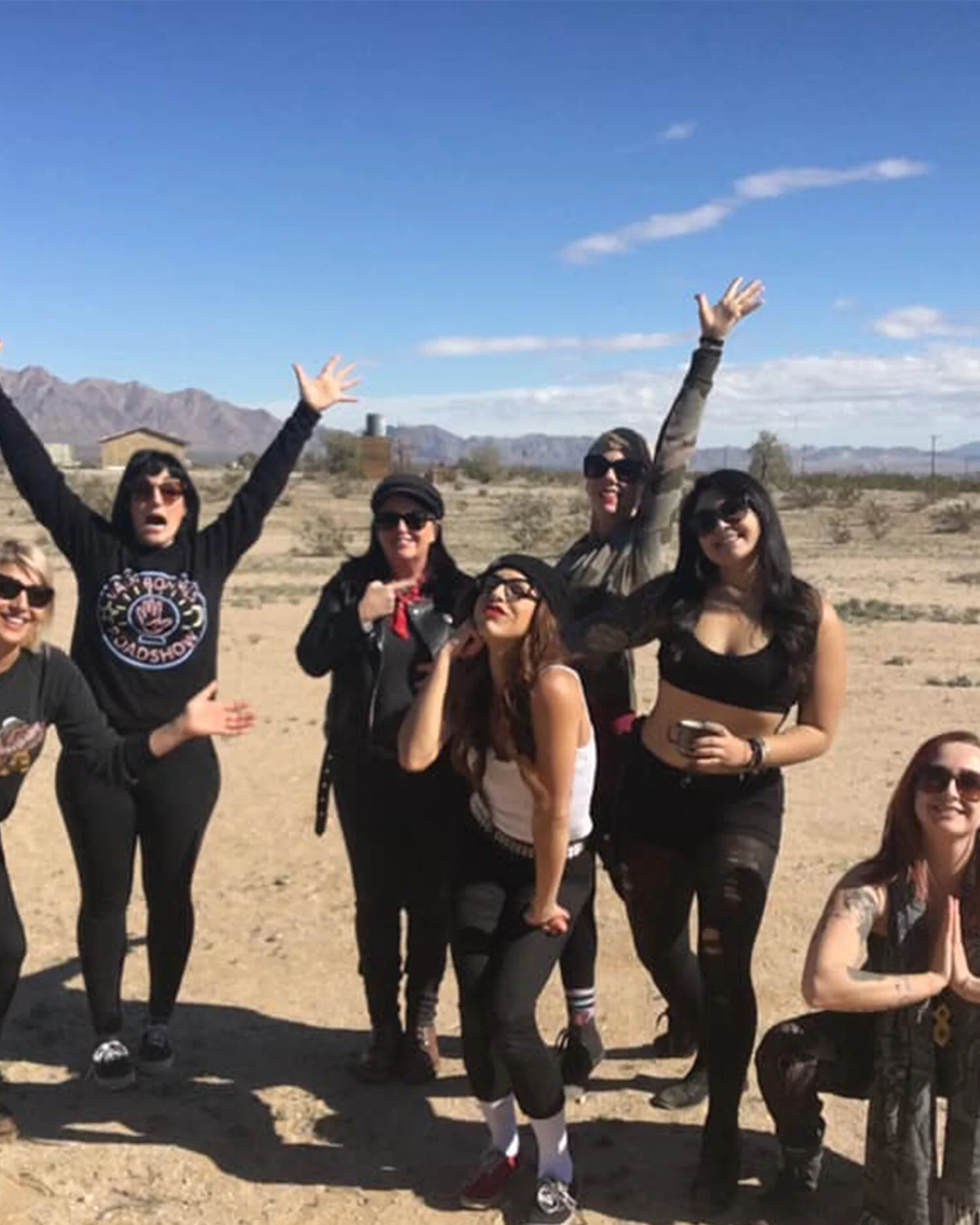 VAGABONNIES ROADSHOW