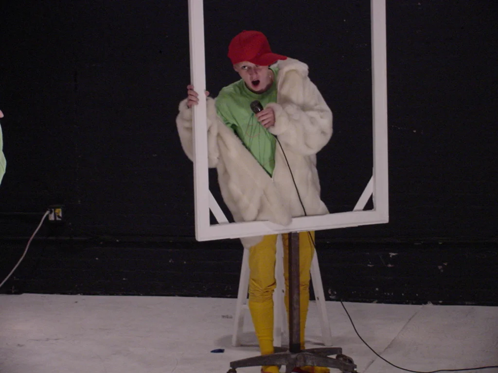 Still-Life with runner | Waking Up