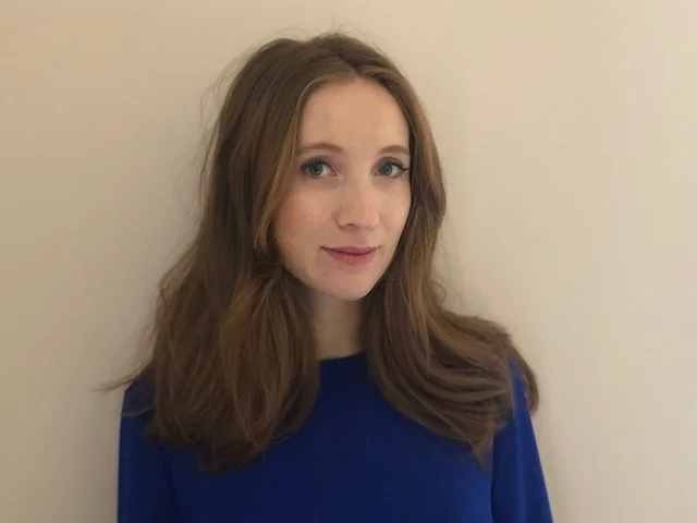 dr lea jouve ophtalmo palaiseau essonne.jpg