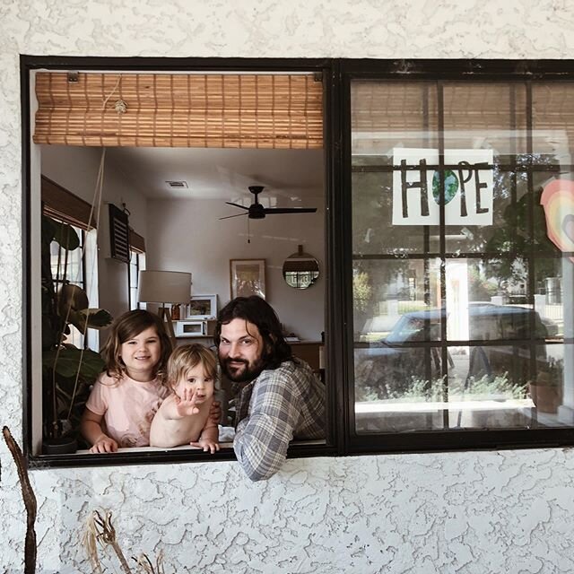 Happy Father&rsquo;s Day to the guy who brings all the joy (and pizza) to our lives. We love you @willlemon !