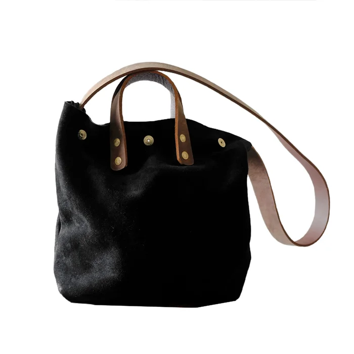 BlackTote.jpg