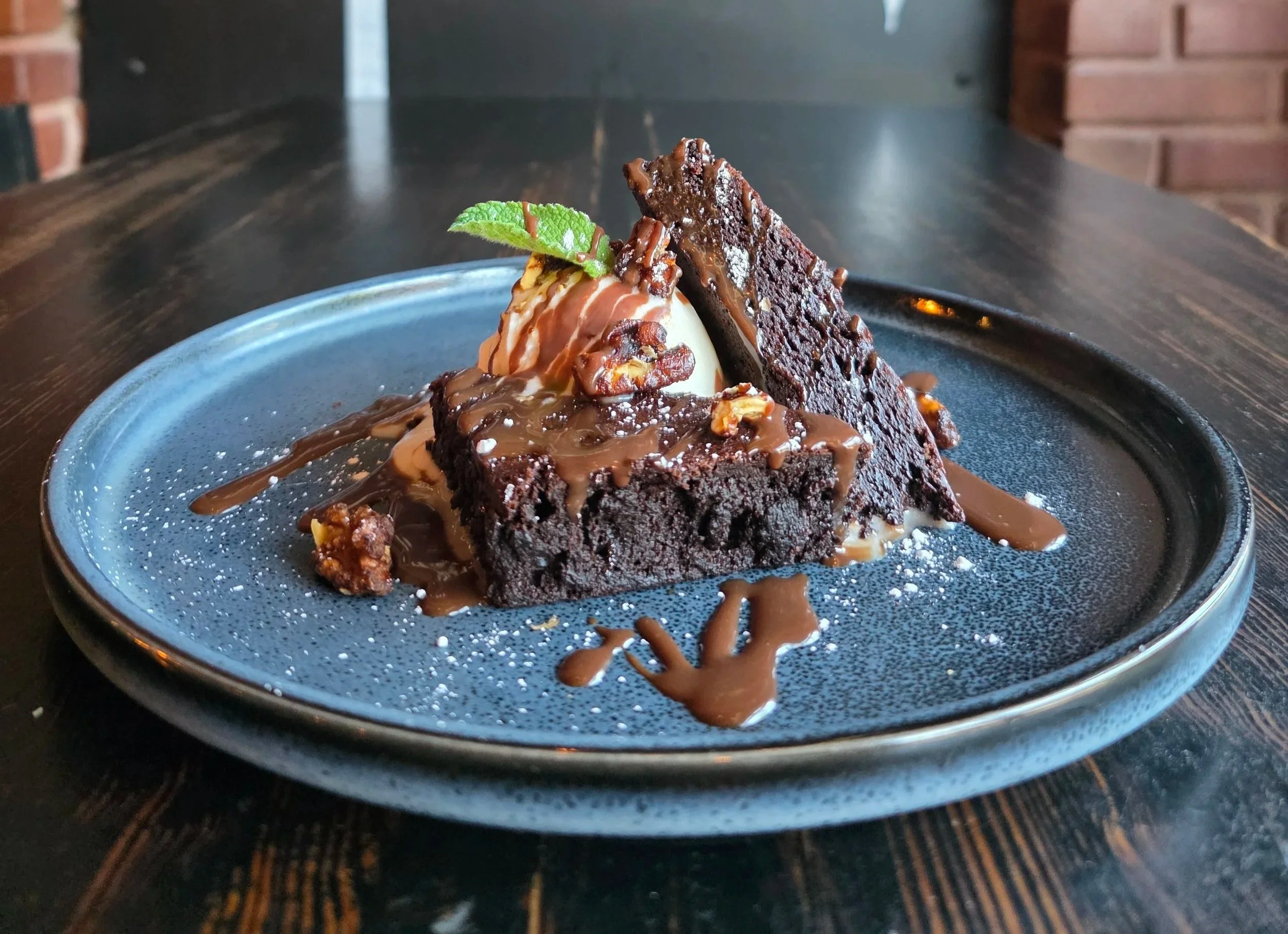 MC FEATURE DESSERT