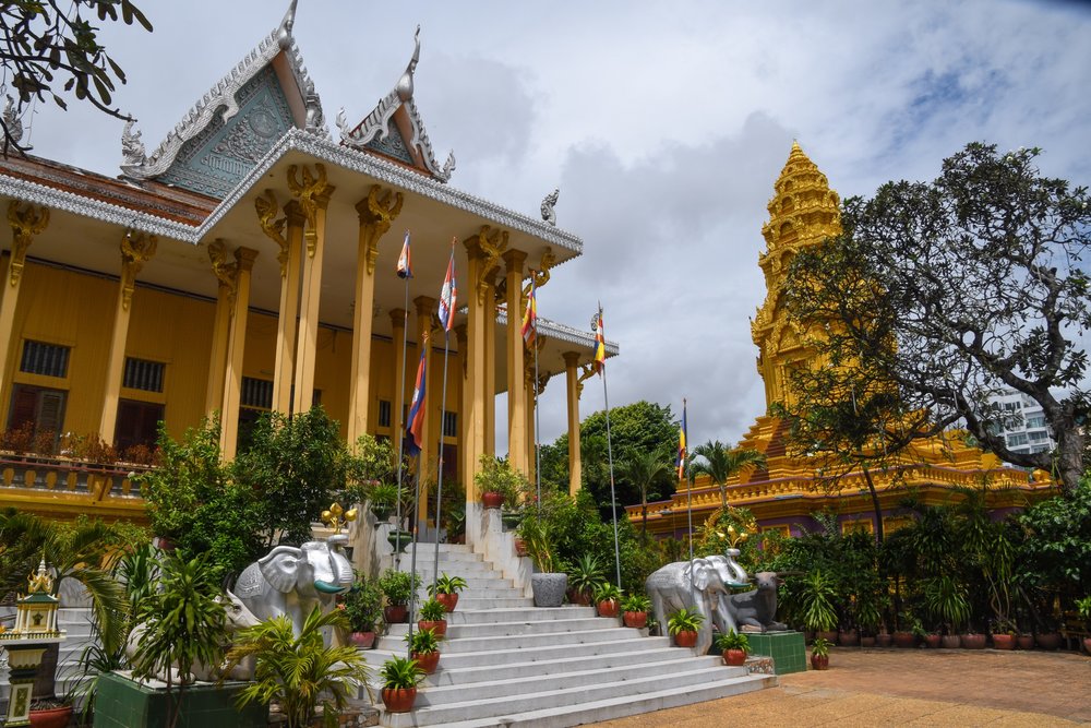 Wat Ounalom Inside