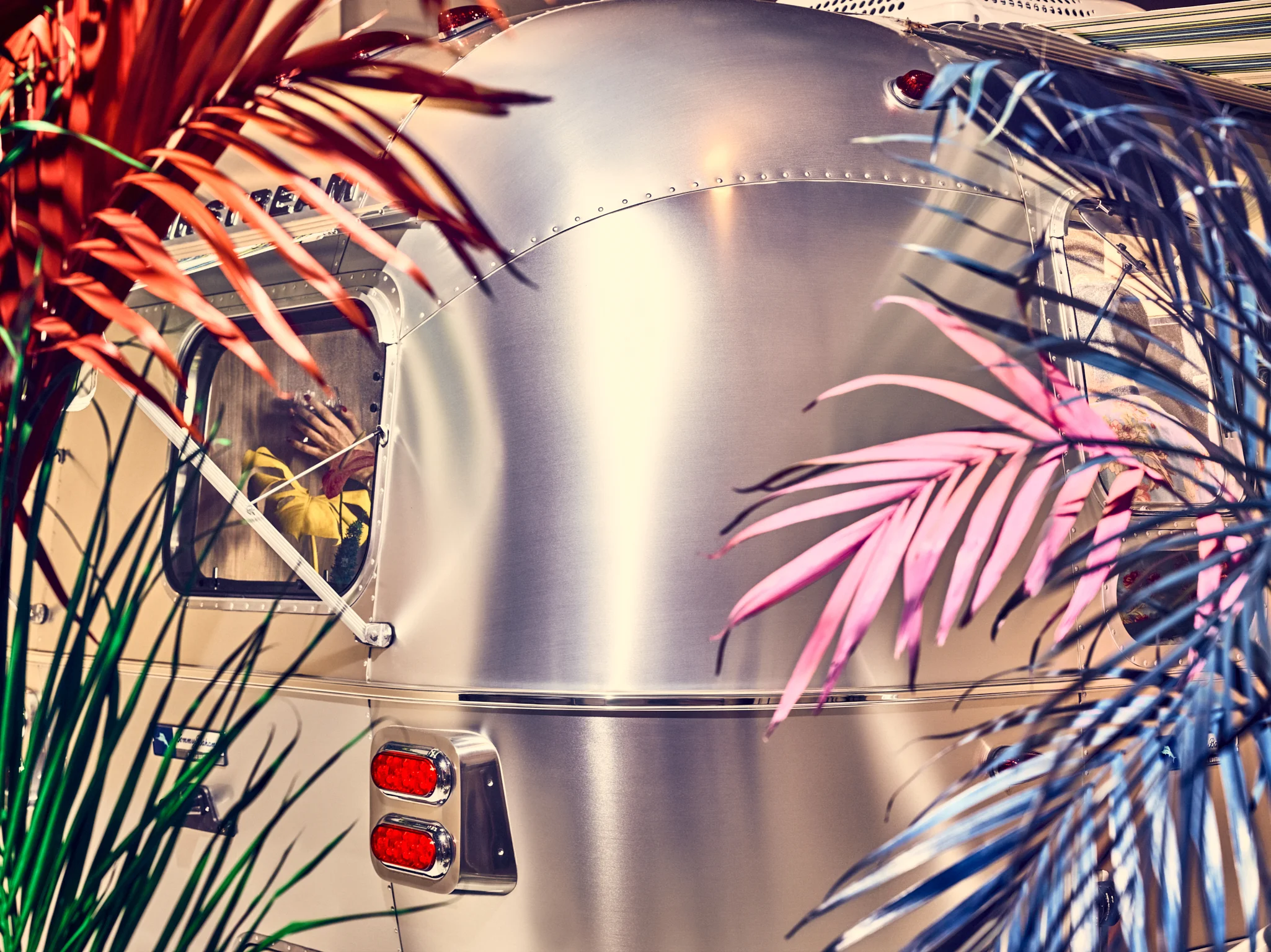 GC_WSJ_AIRSTREAM_041881_V2_QC.jpg