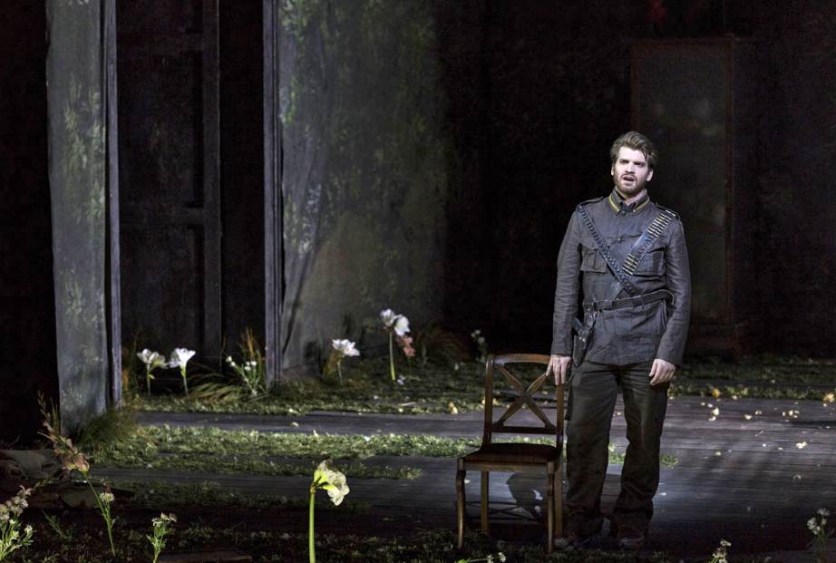  Melissa in  Alcina  at Grand Théâtre de Genève. 