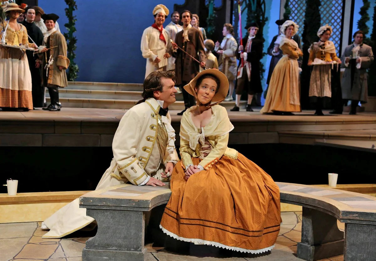  Lescaut in  Manon  at Des Moines Metro Opera. 