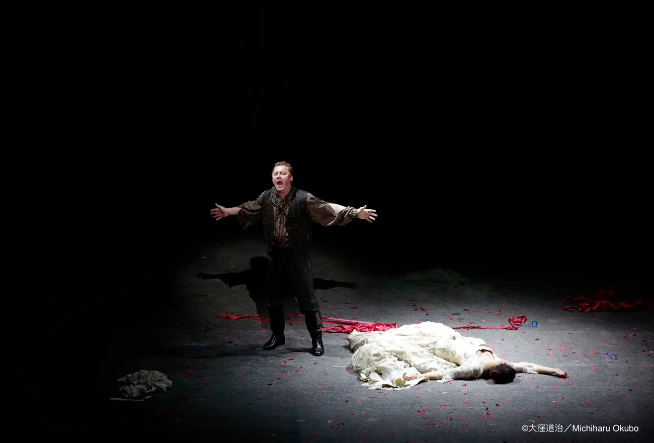  Don José in  Carmen &nbsp;in Japan at the Seiji Ozawa Music Academy. 
