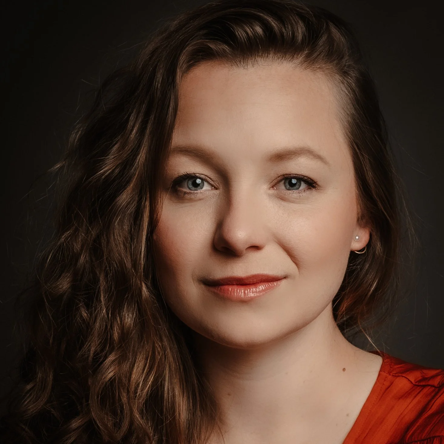 MADISON LEONARD, SOPRANO