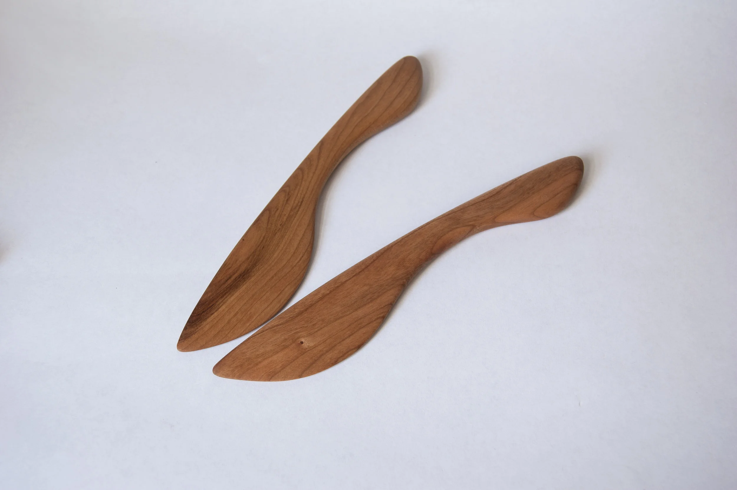 Knives_2_cherry.jpg