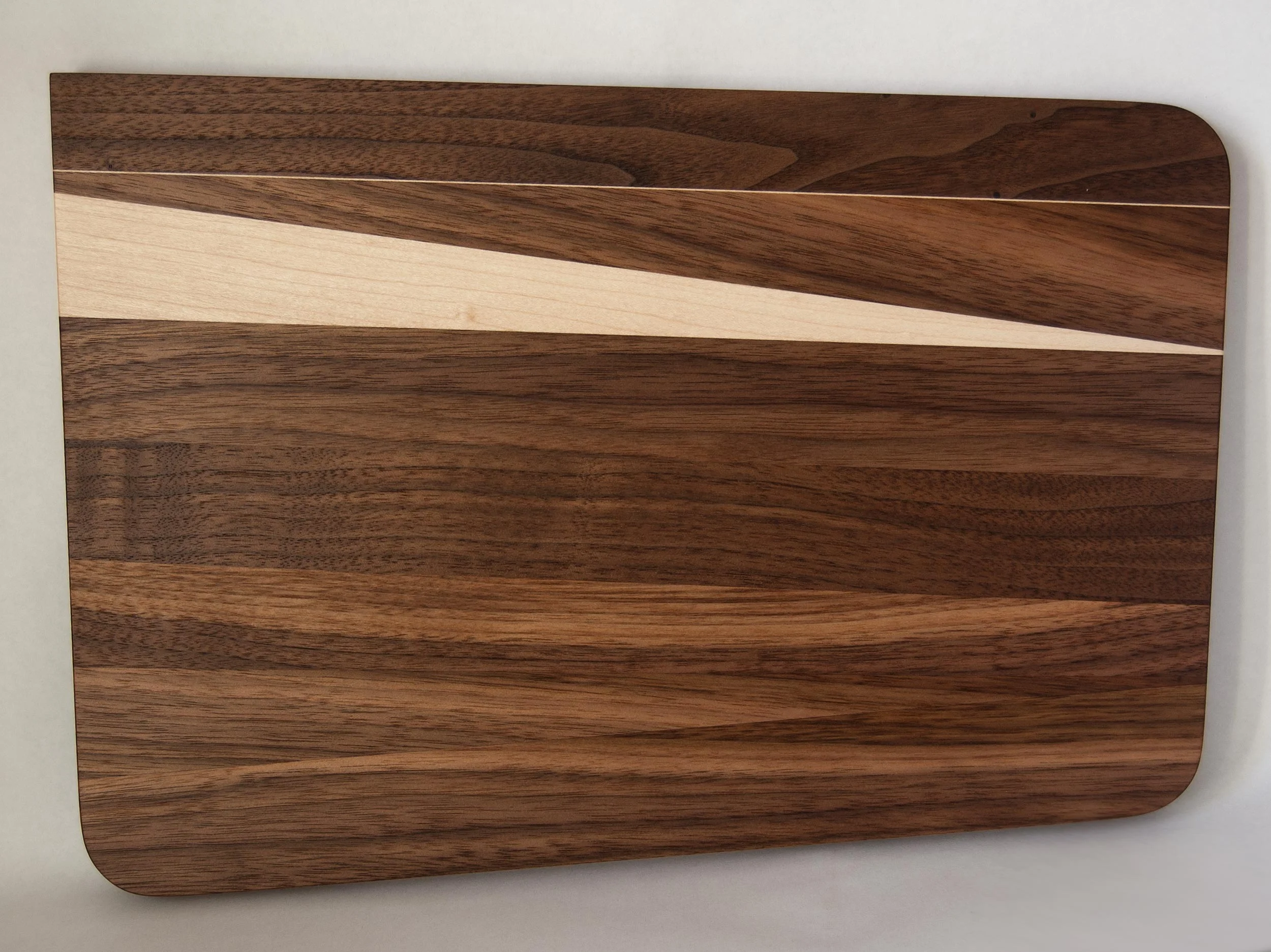 WalnutBoard_1FlatView.jpg