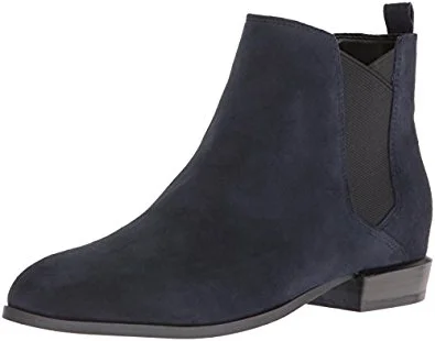 Nine West.jpg